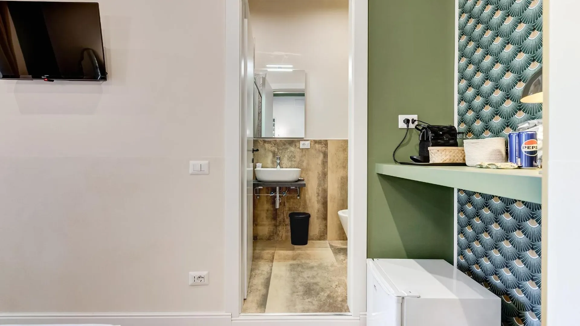 רומא Vivilo Collection - Charme 24 Suites - Close To Via Veneto 0*,  איטליה