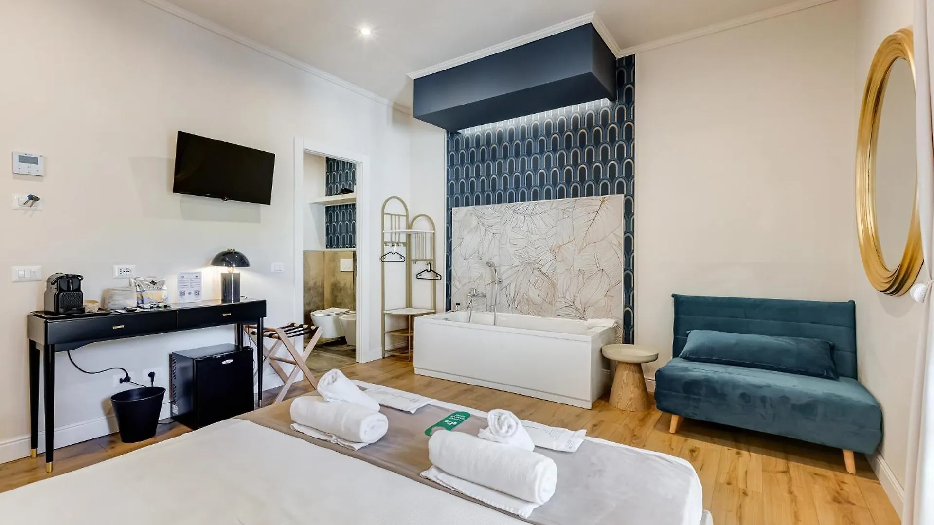 רומא Vivilo Collection - Charme 24 Suites - Close To Via Veneto בית הארחה