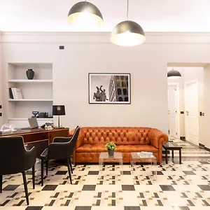  Gasthuis Foresteria Di Piazza Cavour - Luxury &