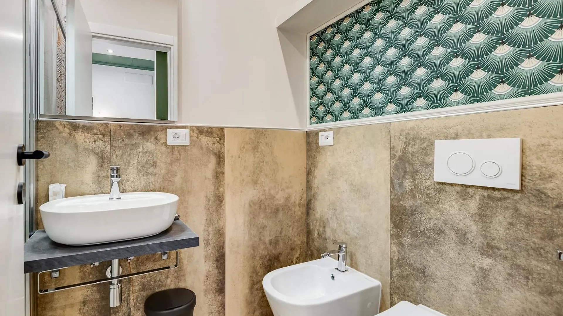 Vivilo Collection - Charme 24 Suites - Close To Via Veneto Roma 0*,  Italia